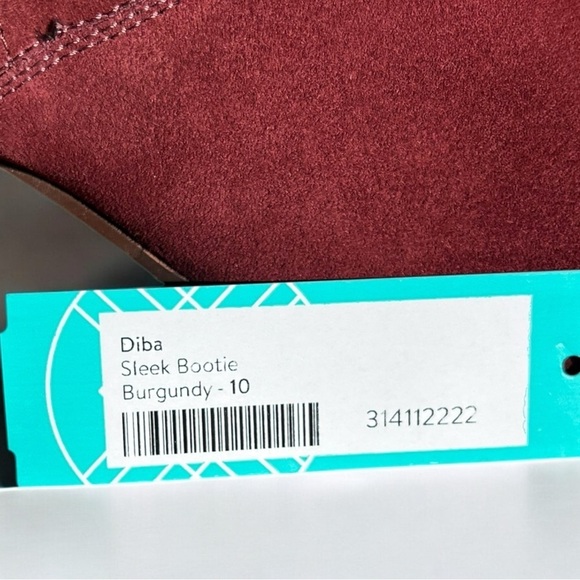 🌻NEW Diba Sleek Burgundy Suede Ankle Boots Sizes 7 - Picture 10 of 10